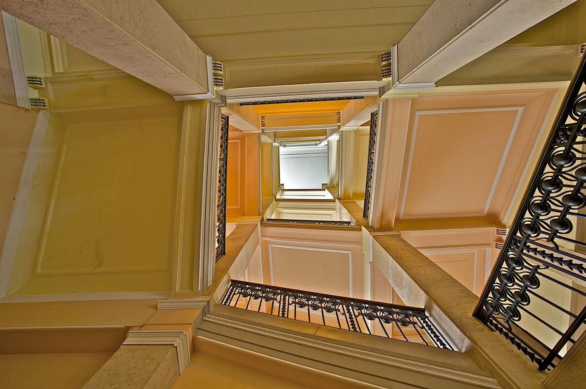Guest House Hotel Riviera Pula Exterior photo